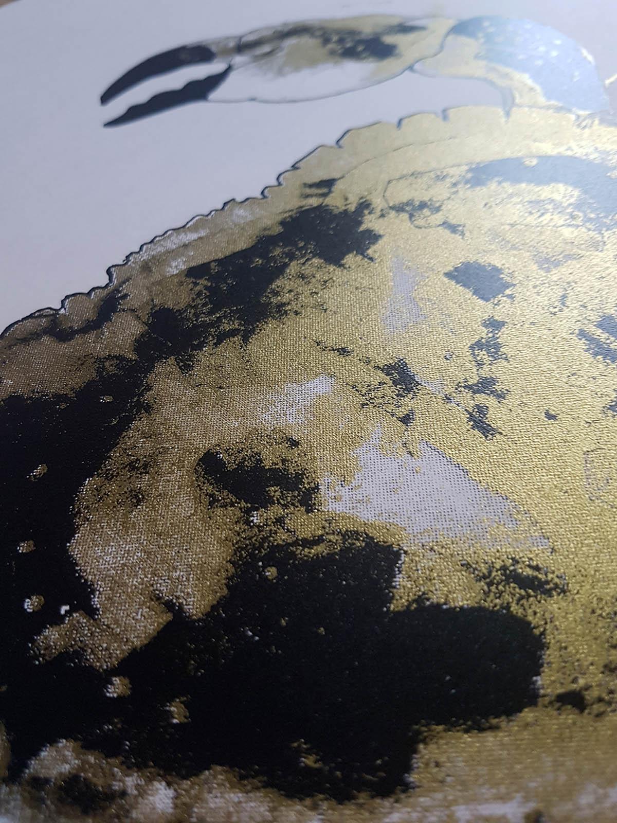 Granchio d'oro DI Gavin Dobson, Arte animale contemporanea, Arte oro, Arte accessibile in vendita 4
