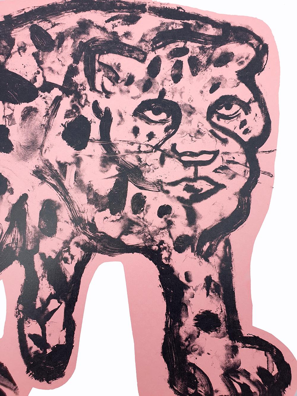 Zebedy, Silly Moo und rosa Panther Triptychon, Tierkunst, rosa und schwarze Kunst (Grau), Animal Print, von Gavin Dobson