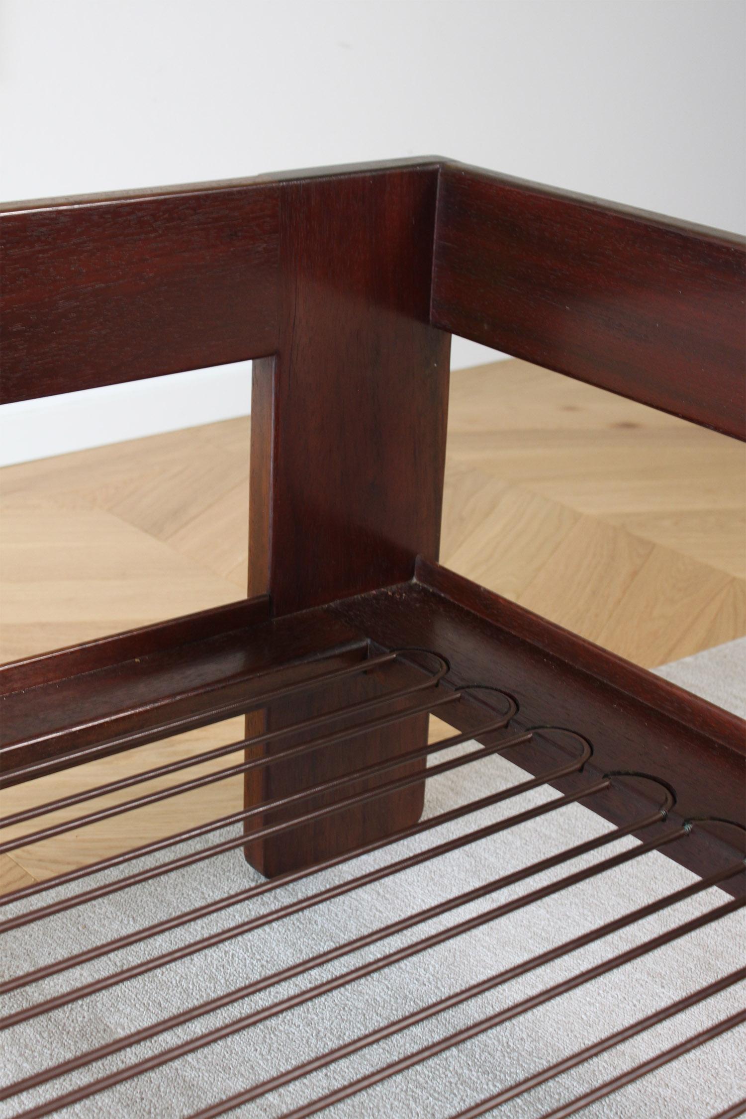 Knoll /Gavina Poltrona Bastiano di Afra & Tobia Scarpa in pelle nera Nutwood 10