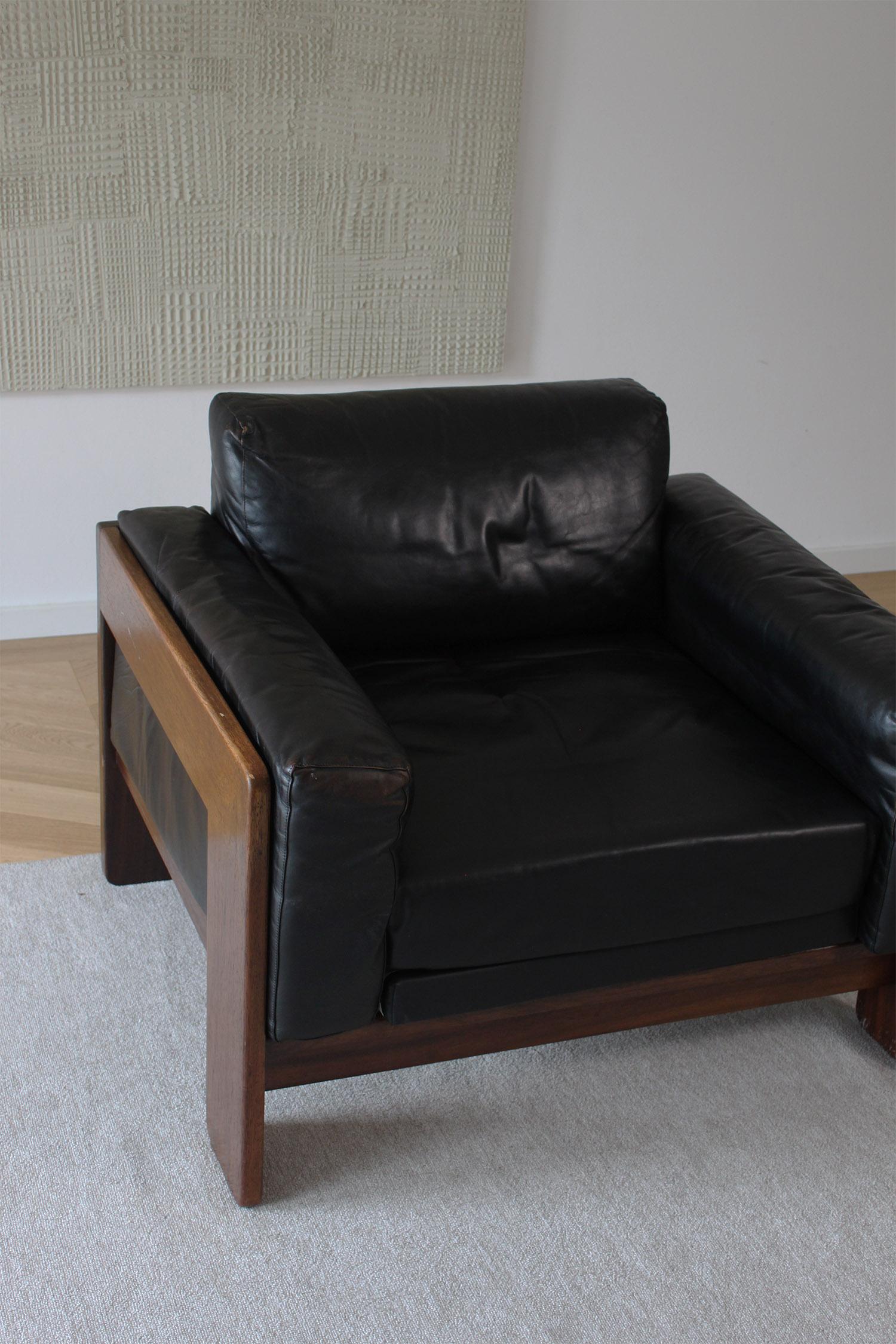 Knoll /Gavina Bastiano Armchair by Afra & Tobia Scarpa Black Leather Nutwood 5