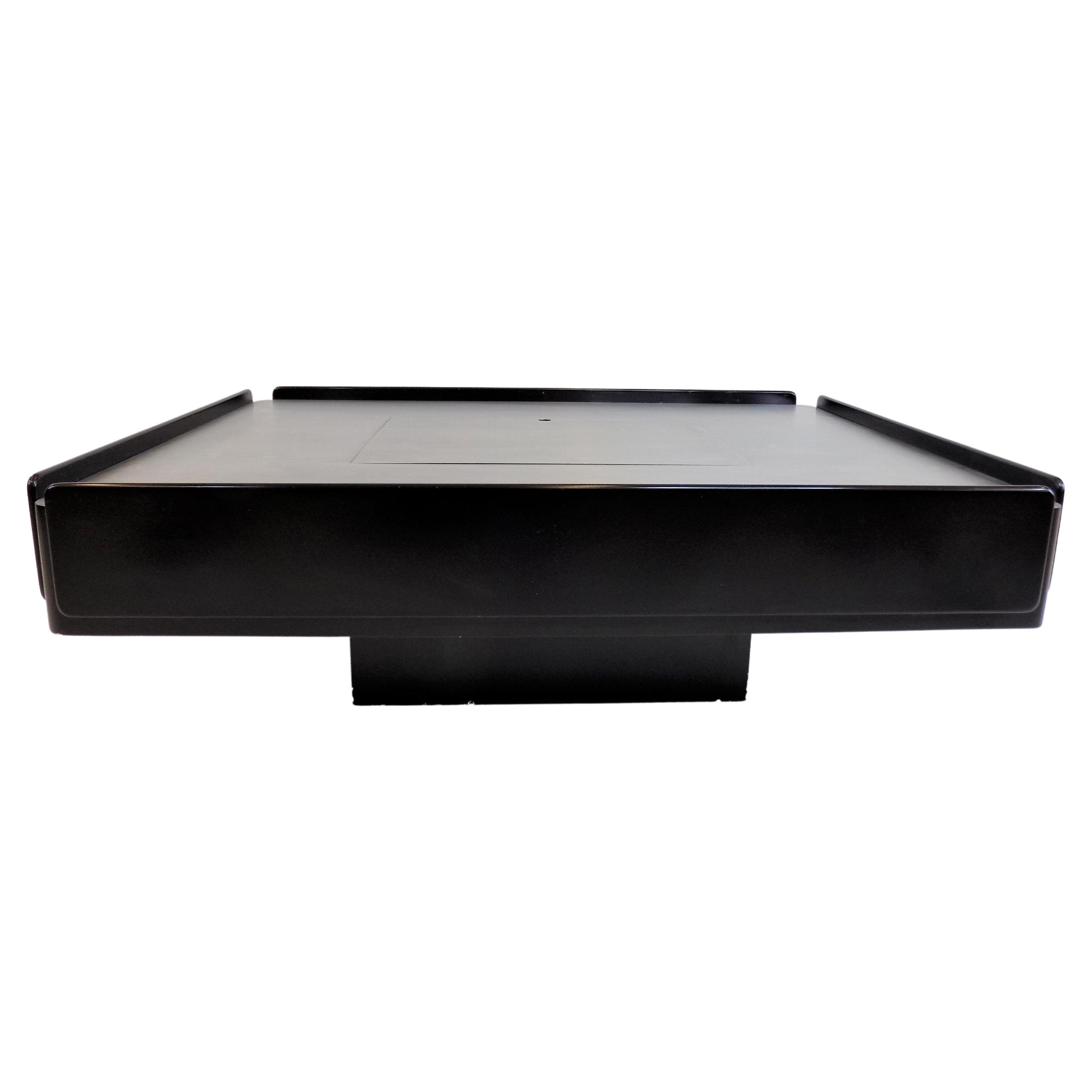 Gavina Caori Coffee Table by Vico Magistretti