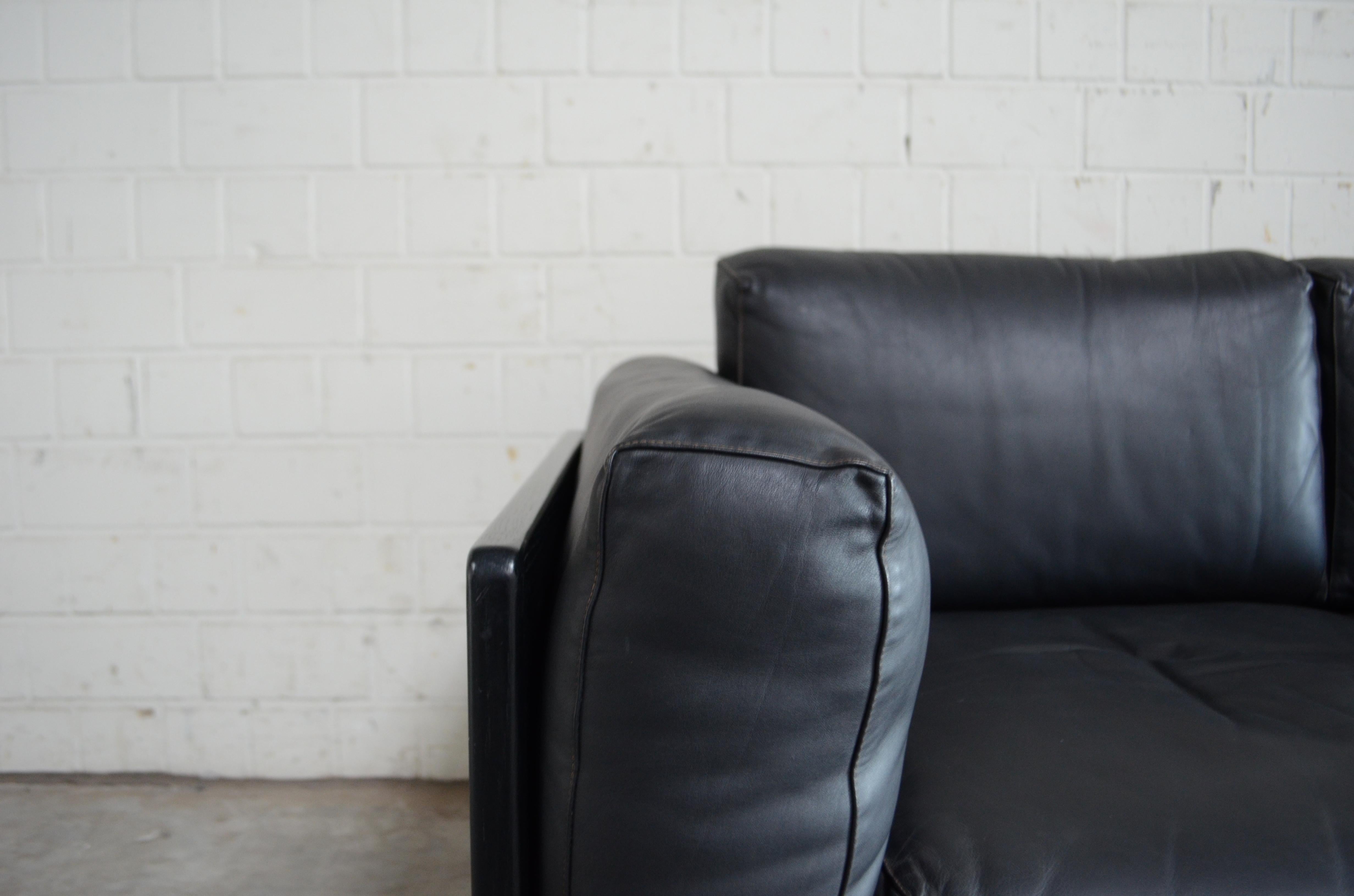 Lacquer Gavina Leather Sofa Model Bastiano design Tobia & Afra Scarpa