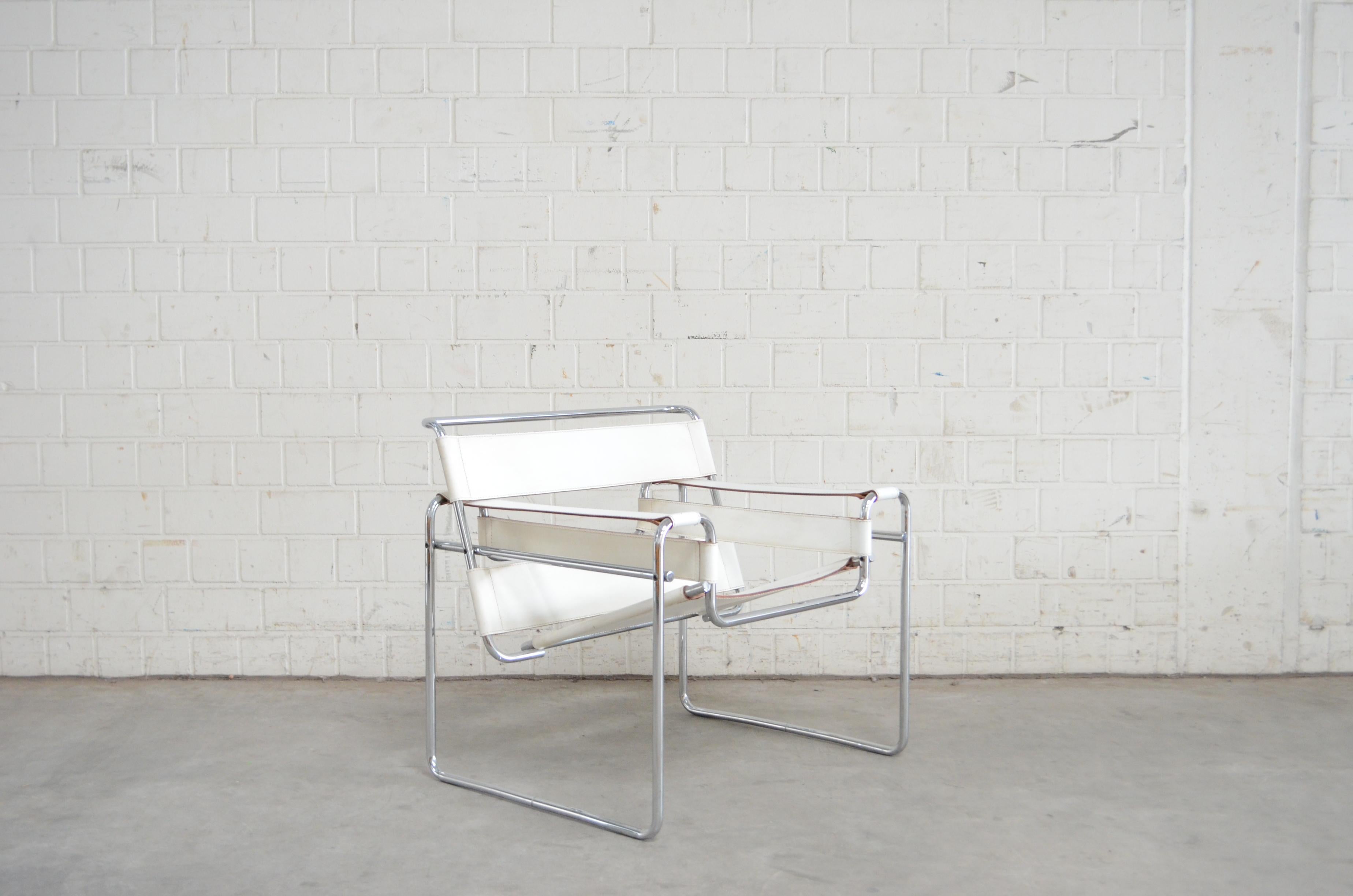 Gavina Wassily Chair Leather White by Marcel Breuer 1