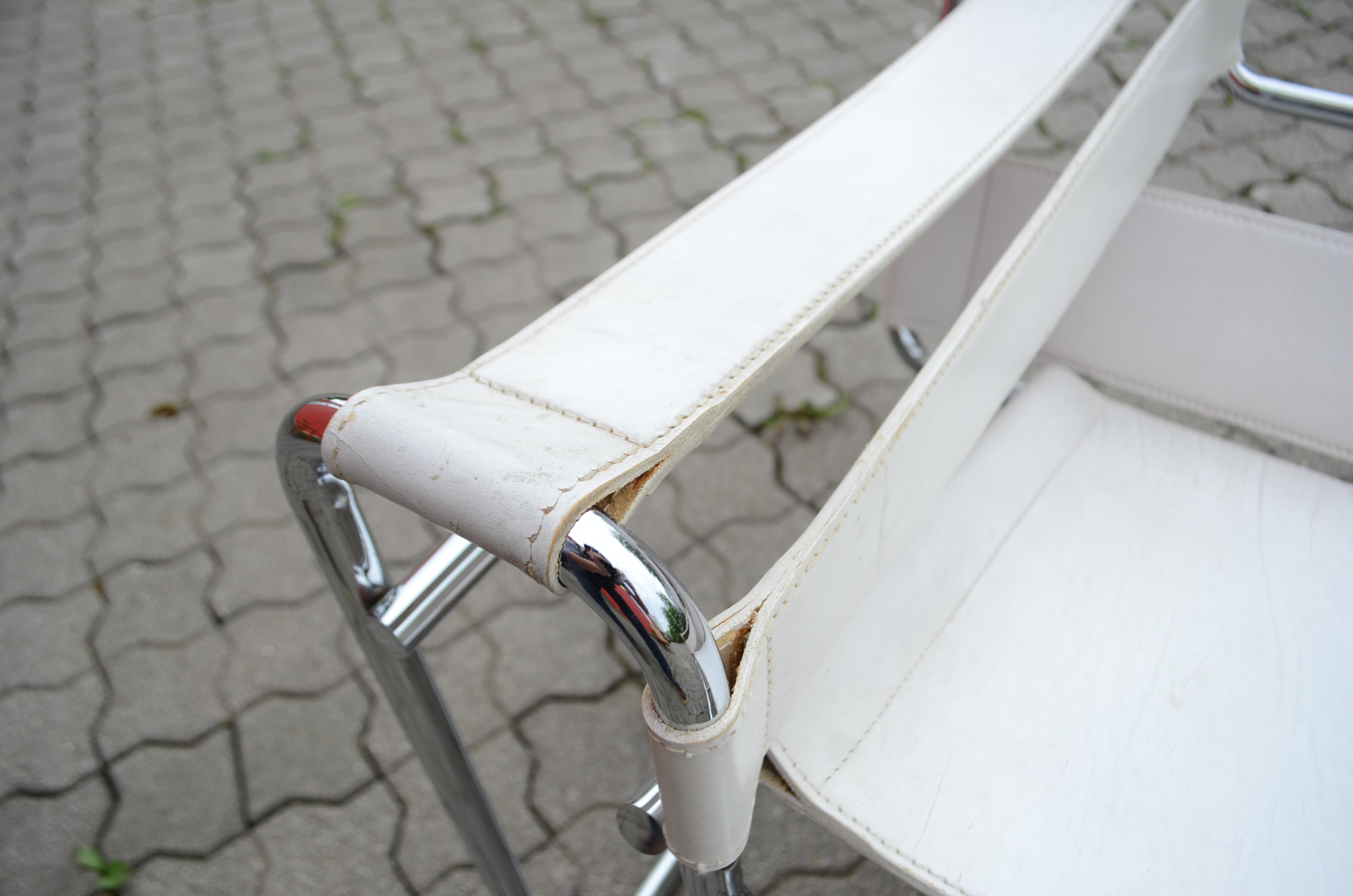 Gavina Wassily Chair B3 Vintage Leather White by Marcel Breuer 11