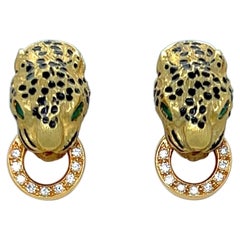 Gay Freres Boucles d'oreilles panthère en or jaune 18 KT avec diamants et émeraudes de 0,20 carat