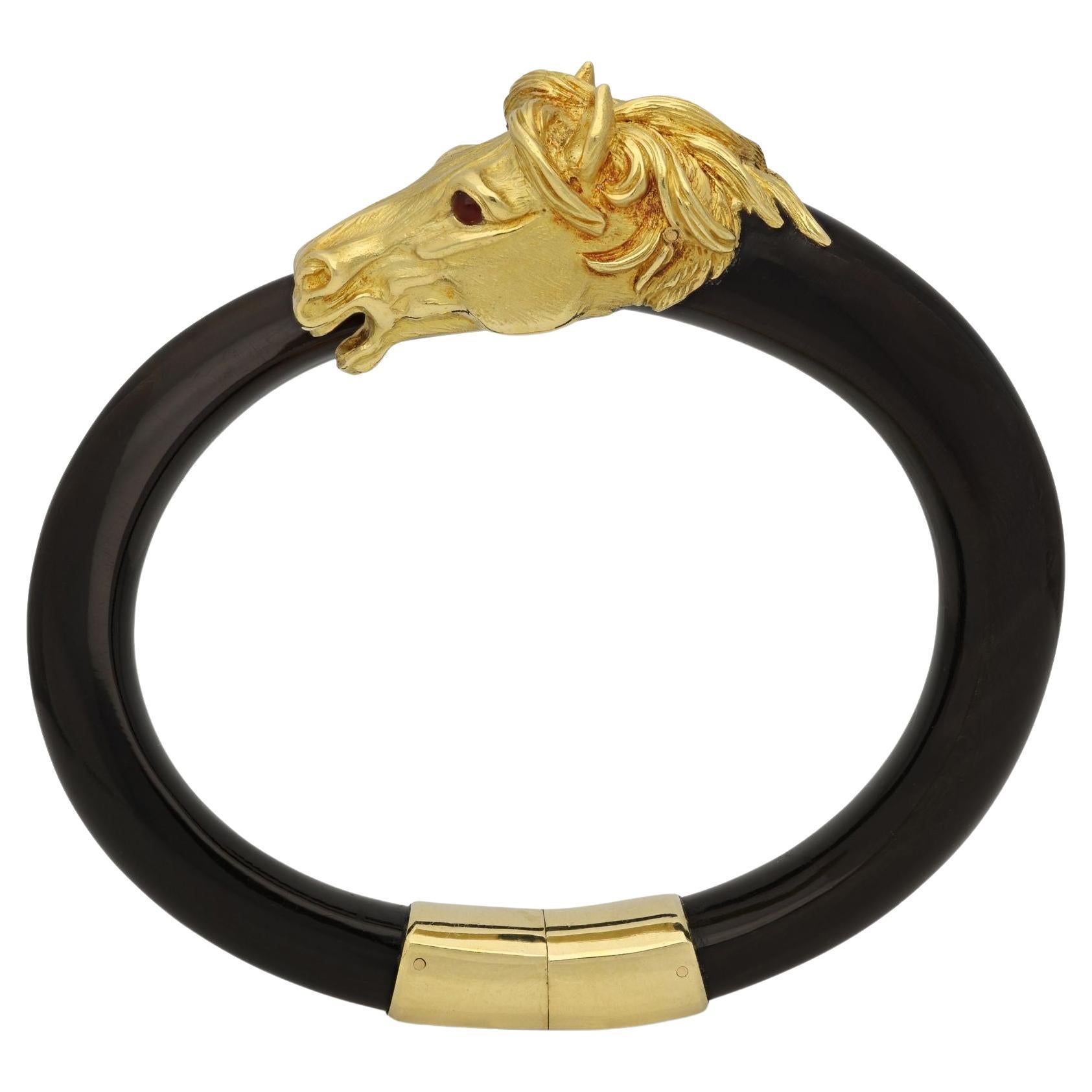 Gay Freres 18ct Gold And Ebony Wood Stallion Head Bangle Circa 1970s For Sale