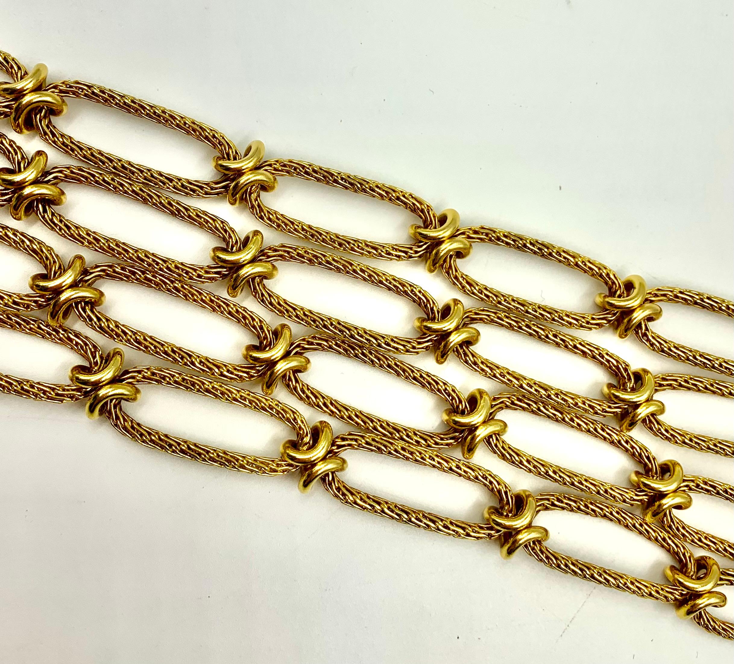 Gay Freres 18K Woven Yellow Gold Long Chain Transformable Love Necklace, France For Sale 1