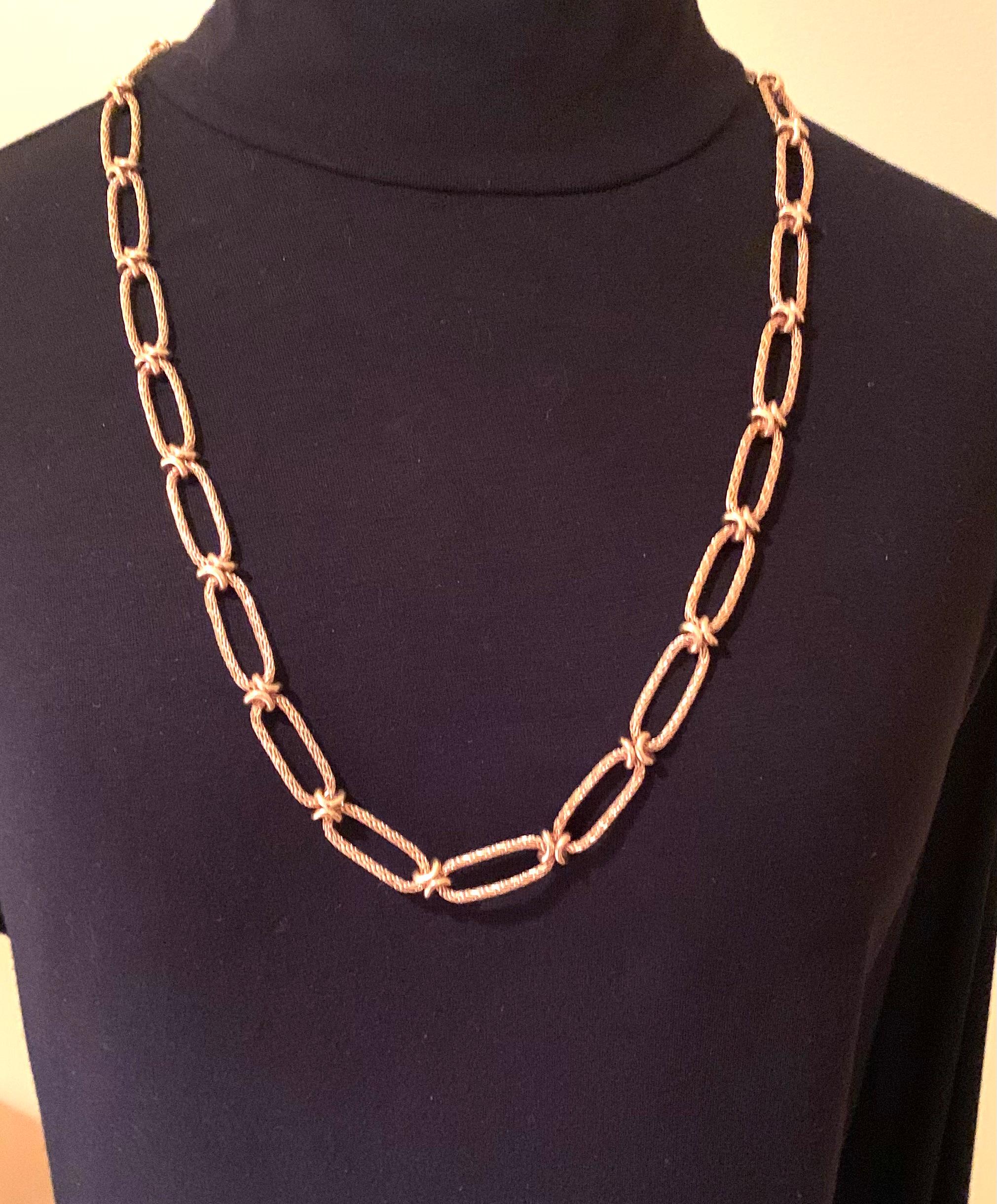 Gay Freres 18K Woven Yellow Gold Long Chain Transformable Love Necklace, France For Sale 3