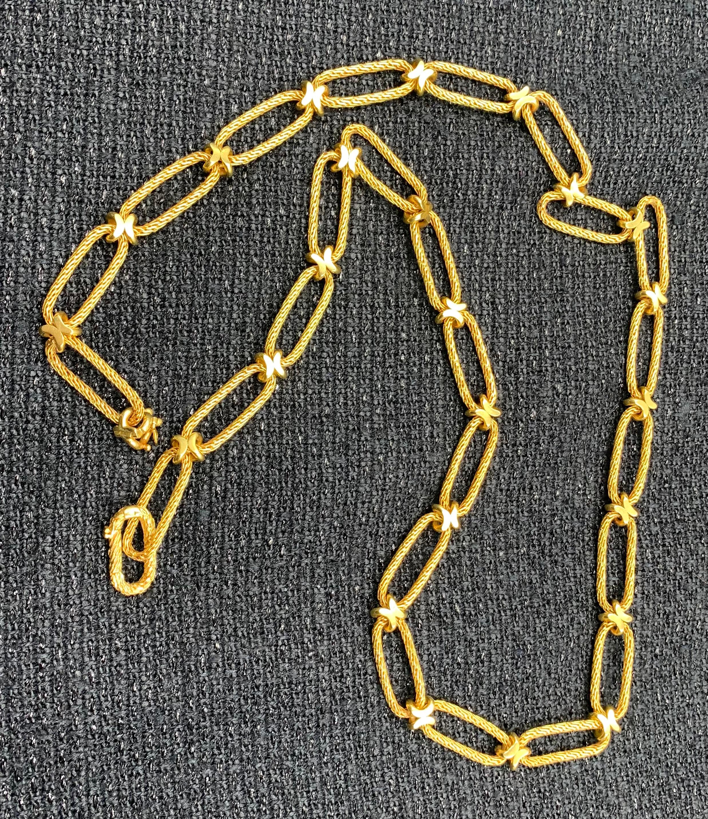 Gay Freres 18K Woven Yellow Gold Long Chain Transformable Love Necklace, France For Sale 4