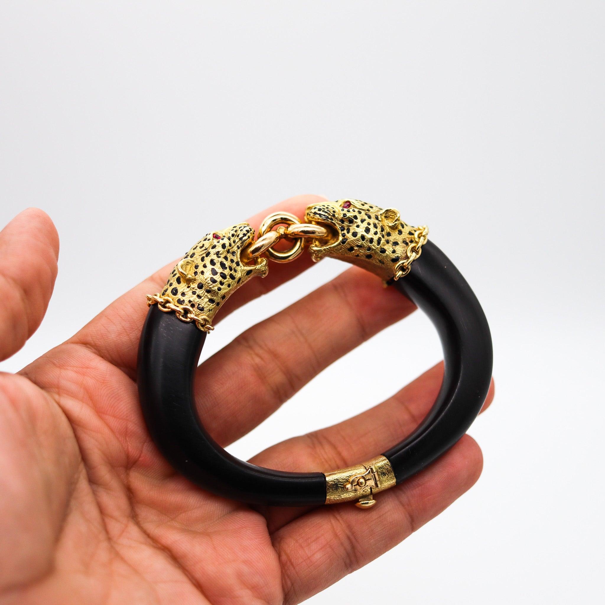 GAY FRERES 1960 Paris Feline Enamel And Wood Bracelet In 18Kt Gold With Rubies For Sale 1