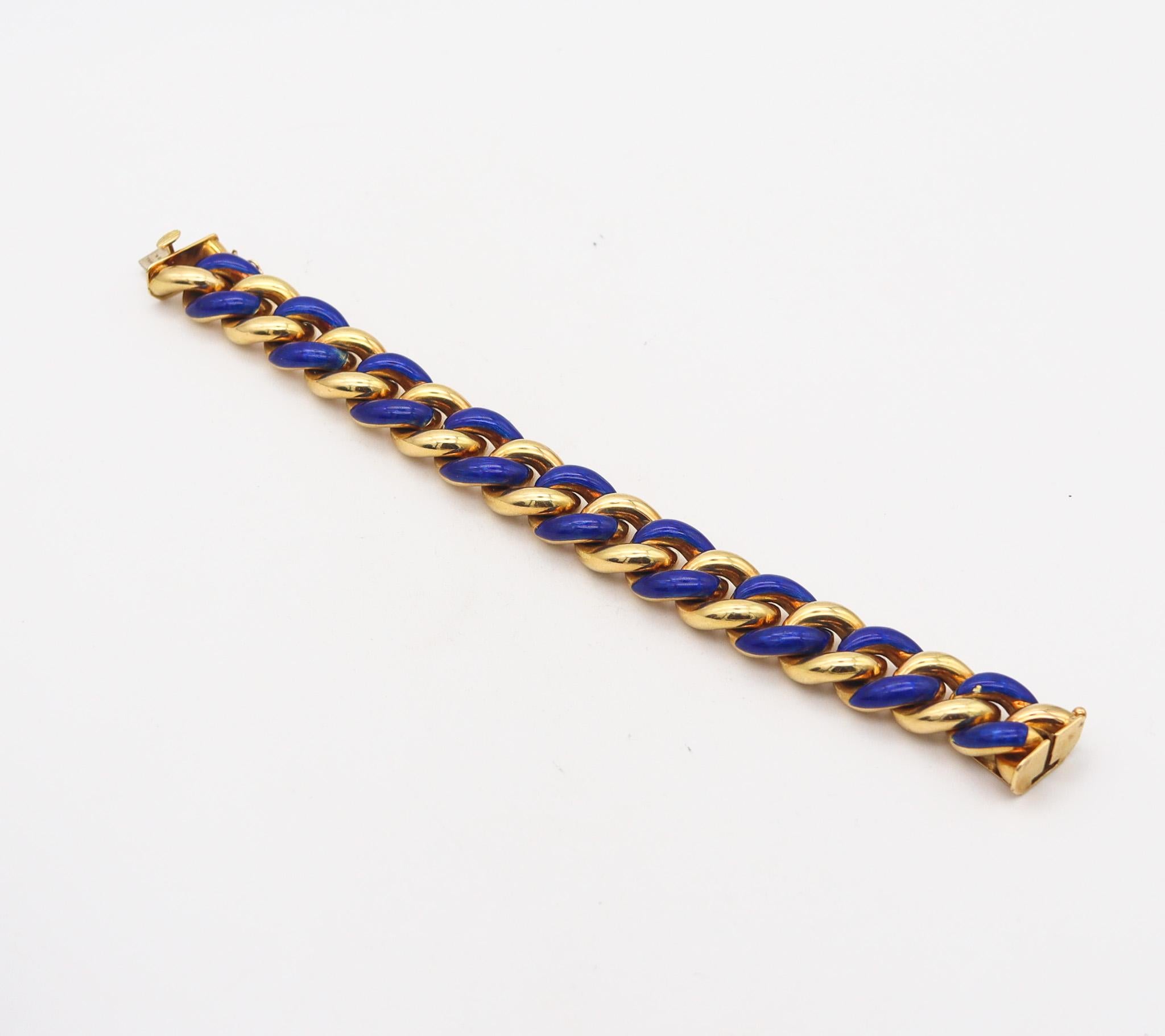 Gay Freres 1970 Paris Blue Enameled Links Bracelet In Solid 18Kt Yellow Gold For Sale 2