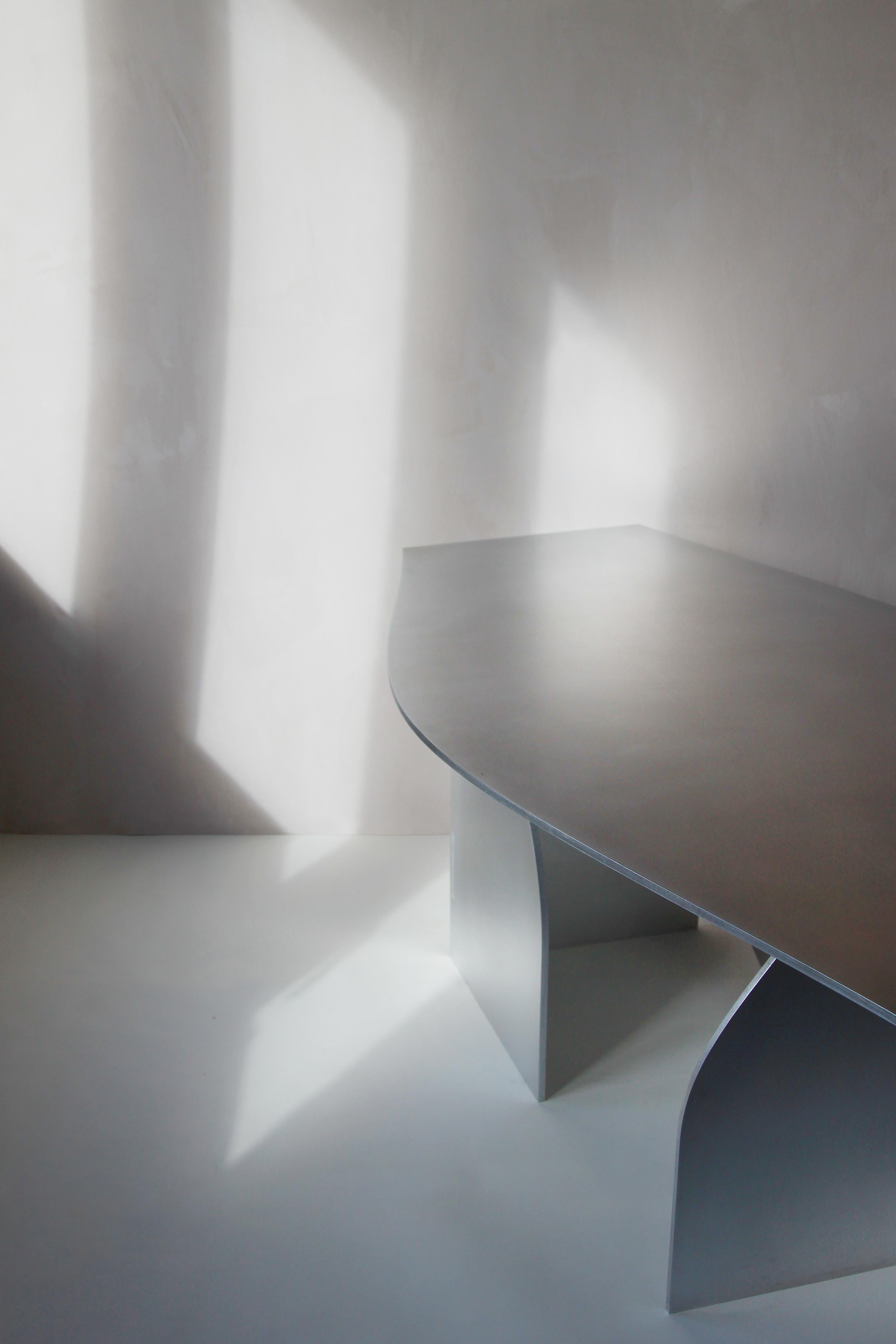 Gaze Table by Maria Tyakina In New Condition In Geneve, CH