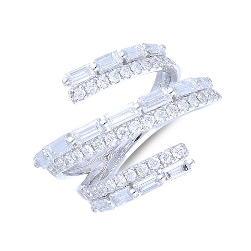 Diamond Total Carat Weight: This stunning Gazebo ring features a total carat weight of 1.76 carats, showcasing 39 exquisite round diamonds and 15 baguette diamonds, creating a brilliant and intricate piece of jewelry.

Round and Baguette Diamonds: