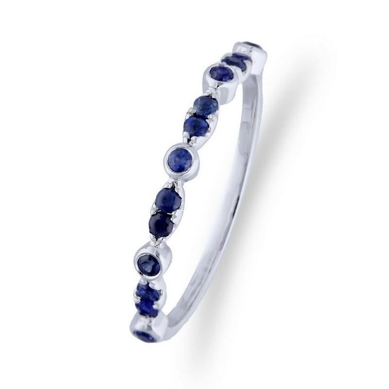 Sapphire Carat Weight: This elegant Gazebo Fancy Collection ring features a brilliant 0.3 carat round sapphire at its center. The sapphire is the focal point of this exquisite piece and is expertly set in a combination of t.c. micro and bezel