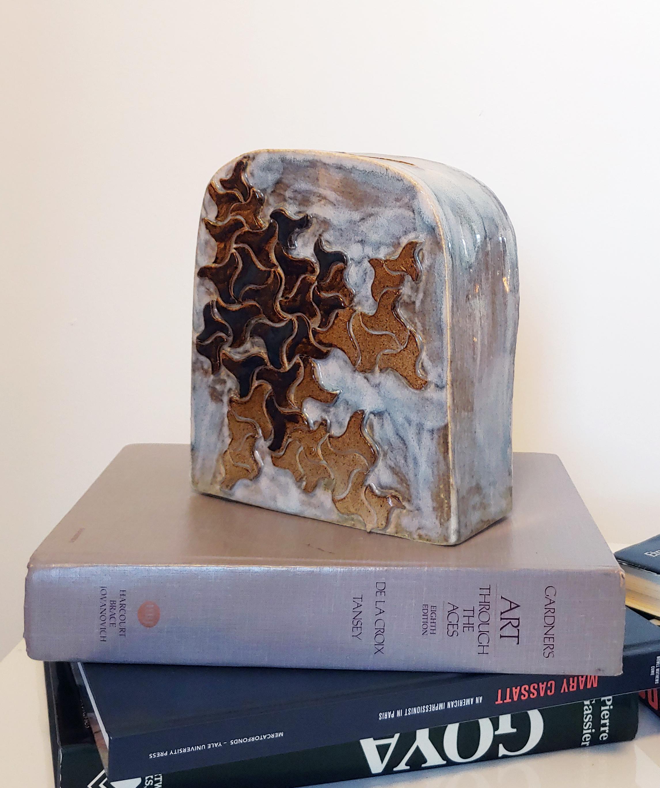 Sculpture en céramique abstraite contemporaine faite à la main Alhambra Whispering II  en vente 1