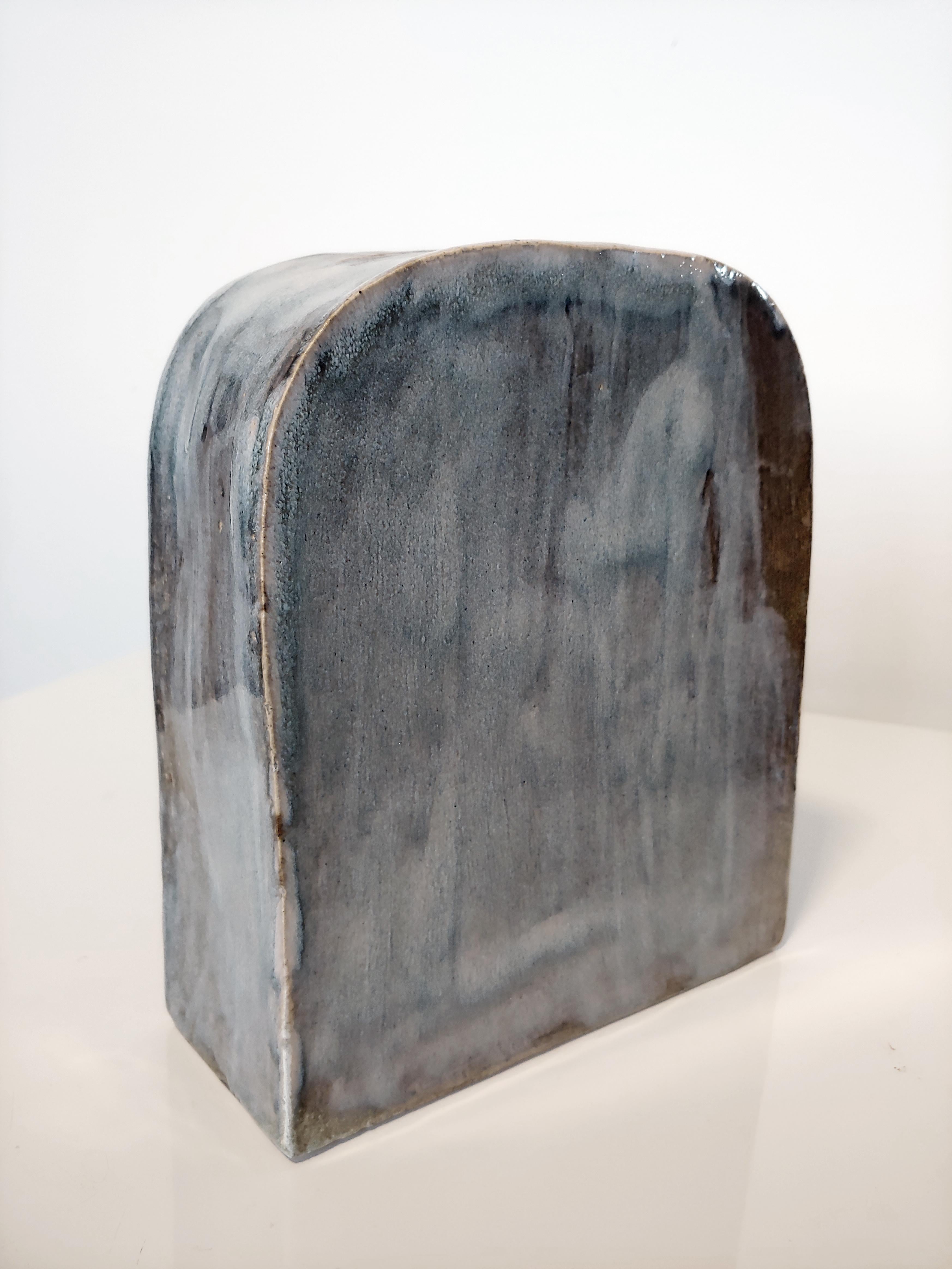 Alhambra Whispering II Contemporary Abstract Hand Made Ceramic Sculpture For Sale 2