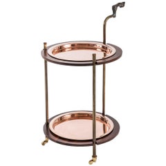 Carrito de bar Gazelle de cobre, nogal y resina by Egg Designs