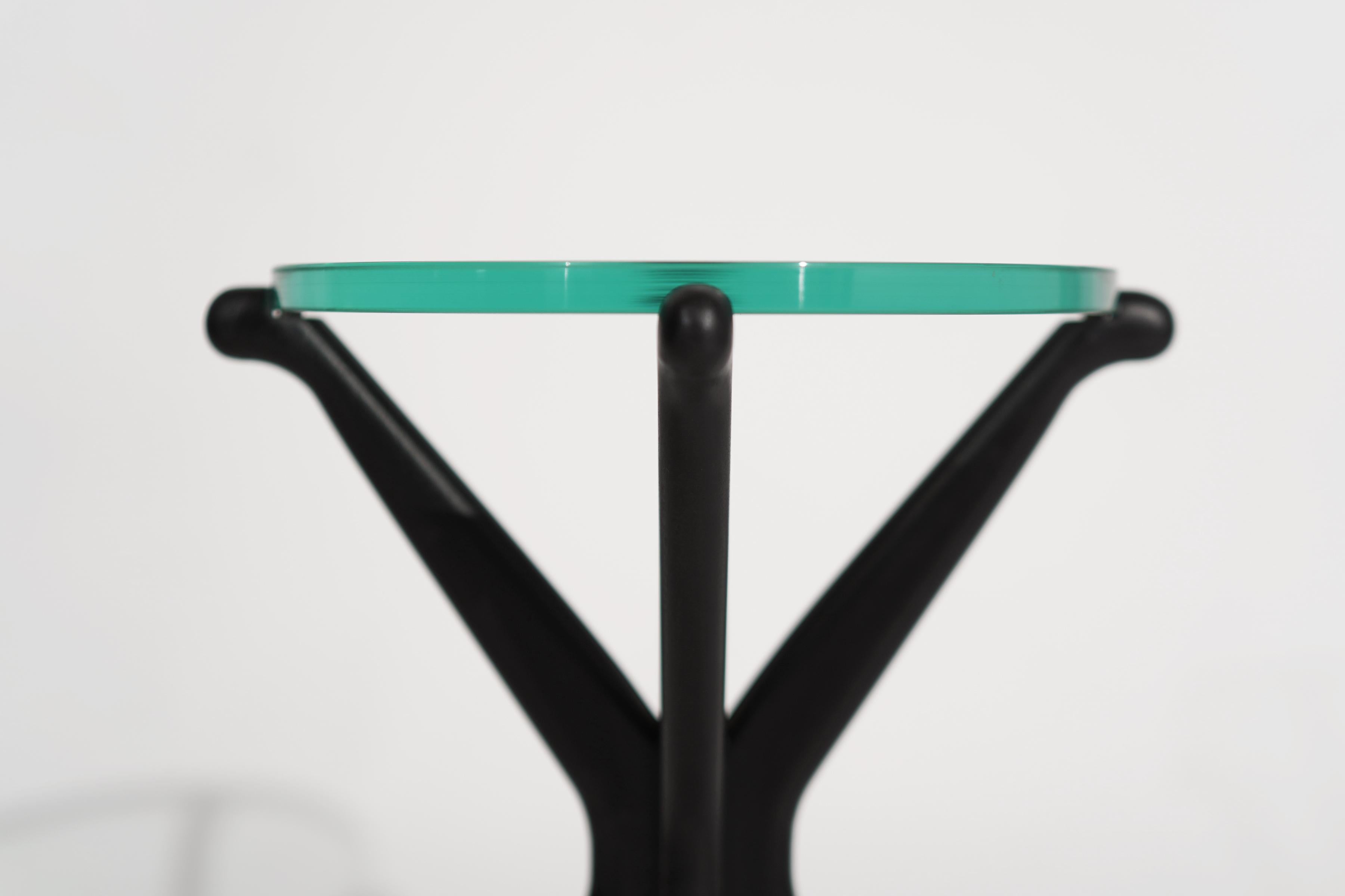 Gazelle-Getränketisch von Stamford Modern im Angebot 4