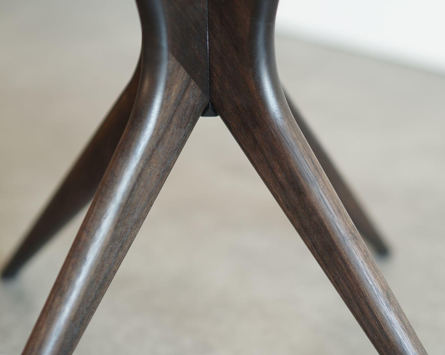 Table d'appoint Gazelle Grande by Stamford Modern Neuf - En vente à Westport, CT
