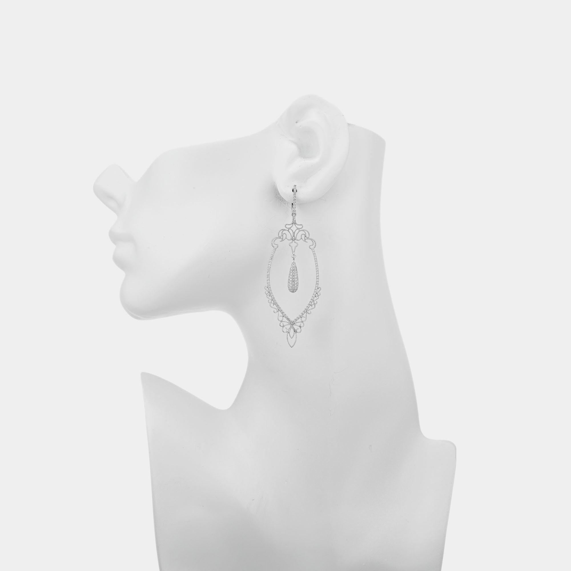 Women's GB .96 Carat Diamond White Gold Long Dangle Chandelier Earrings For Sale