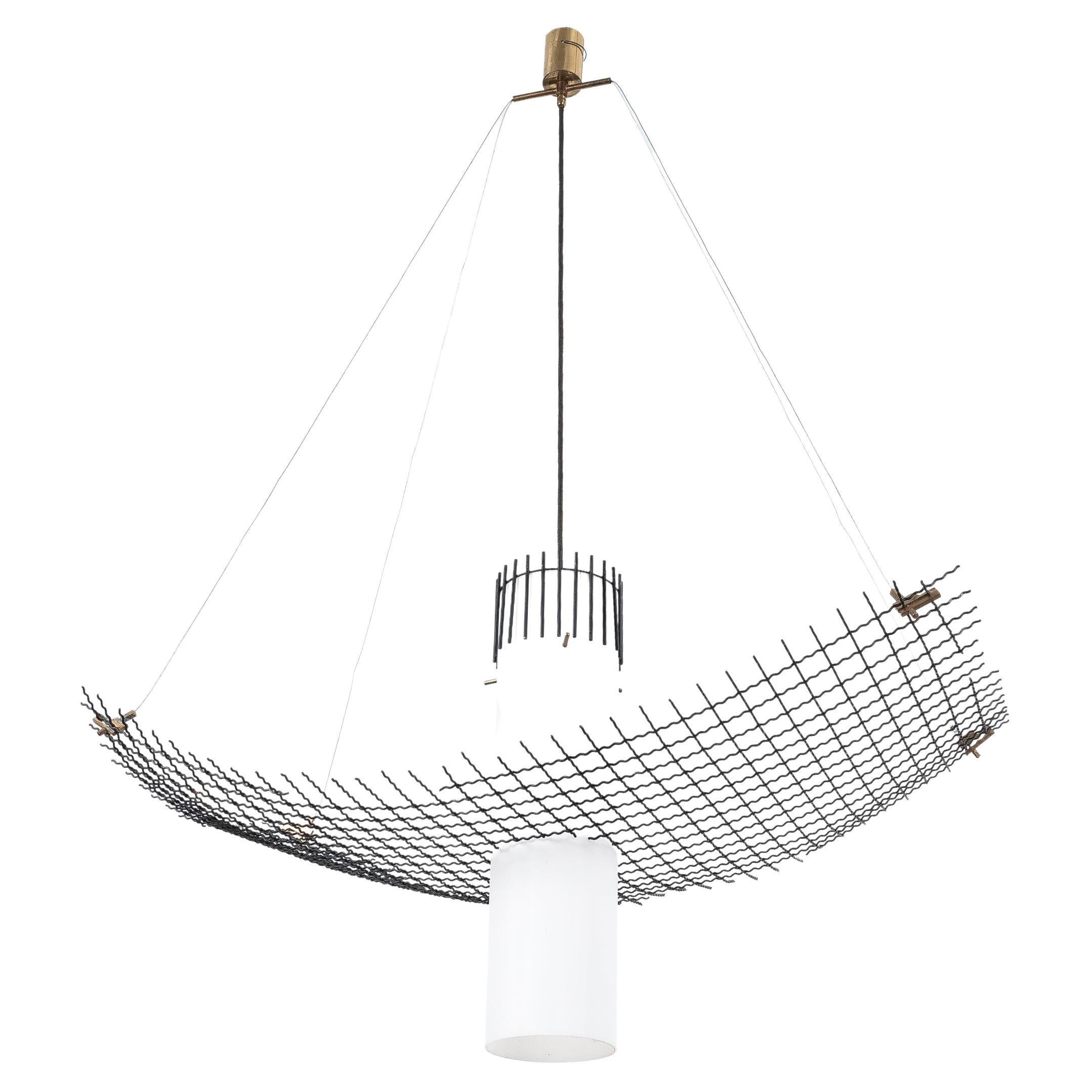 Kronleuchter-Lampe im Stil von Lelii Opalglas und Stahlgittergeflecht von G.C.M.E  1960, Italien im Angebot 9
