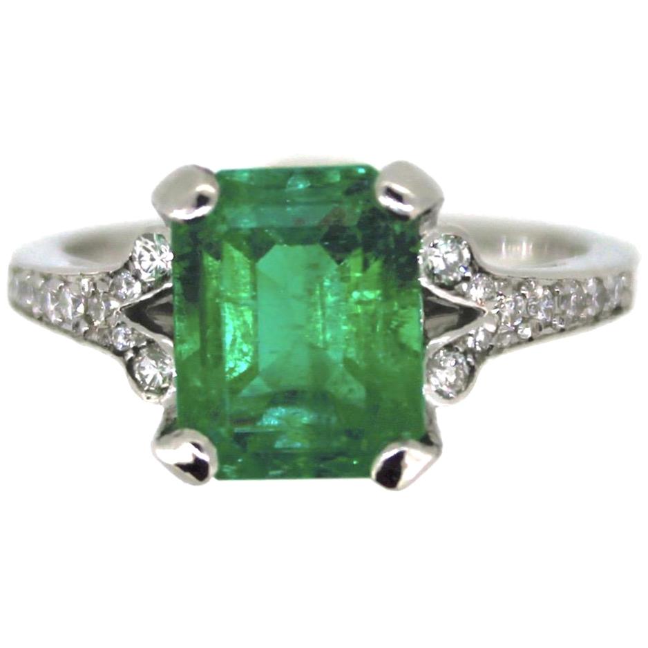 GCS 2.83ct Colombian Emerald Diamonds Ring, Platinum For Sale