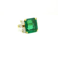 GCS 7.4ct Colombian Minor Emerald and Marquise Cut Diamonds Yellow Gold Ring