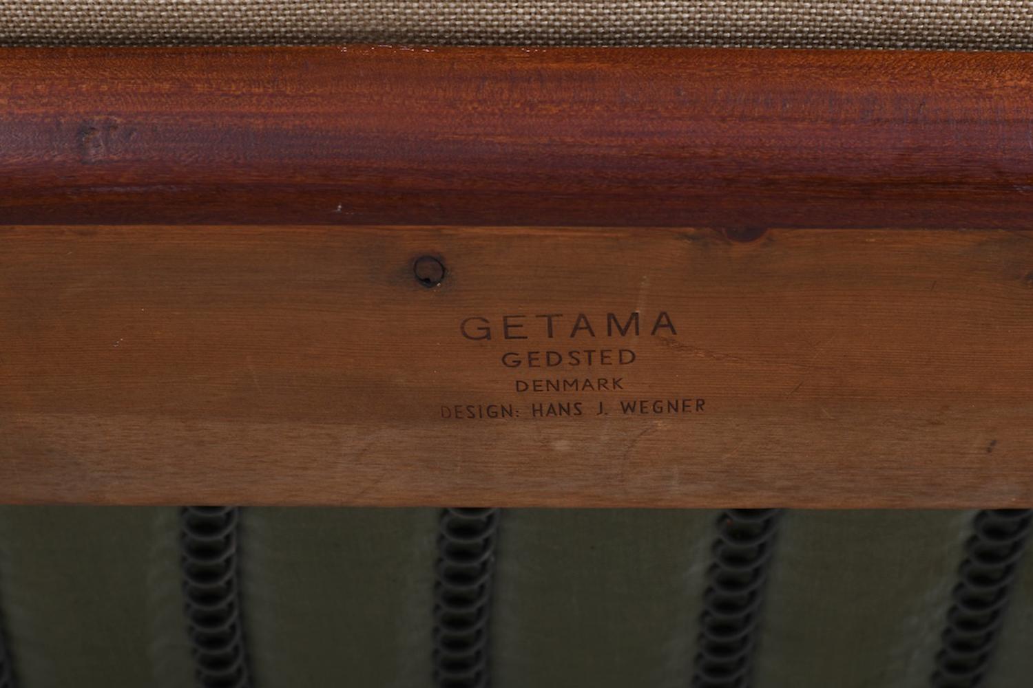 GE-236/3 Sofa in Teak by Hans J. Wegner 1960s For Sale 4