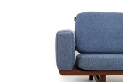 GE-236/4 in Teak by Hans J. Wegner for GETAMA 1960s