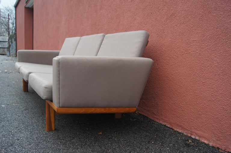 Danish GE-236 Three-Seat Sofa by Hans Wegner for GETAMA For Sale