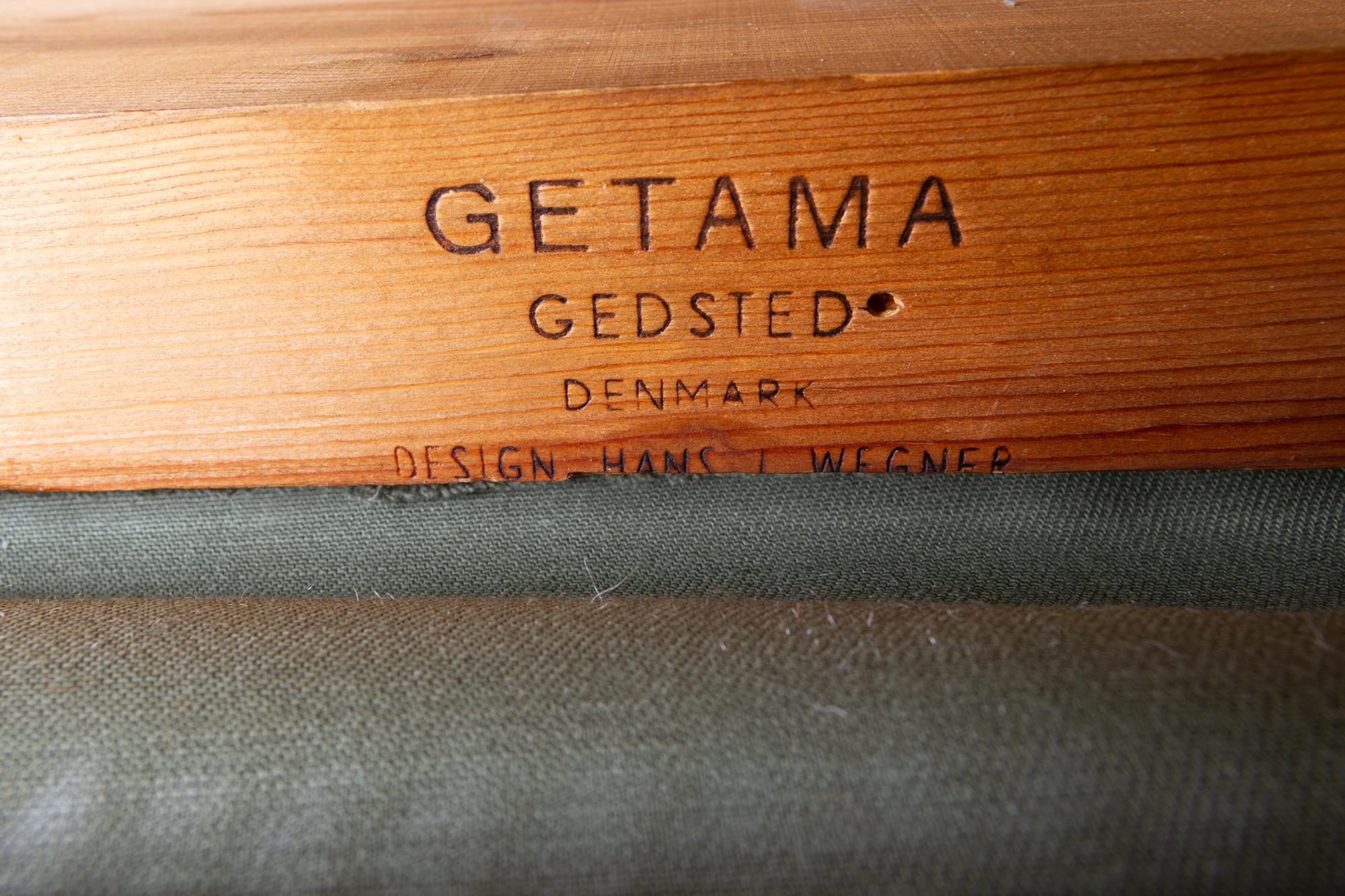 GE-236 Three-Seat Sofa by Hans J. Wegner for GETAMA, 1960s 13