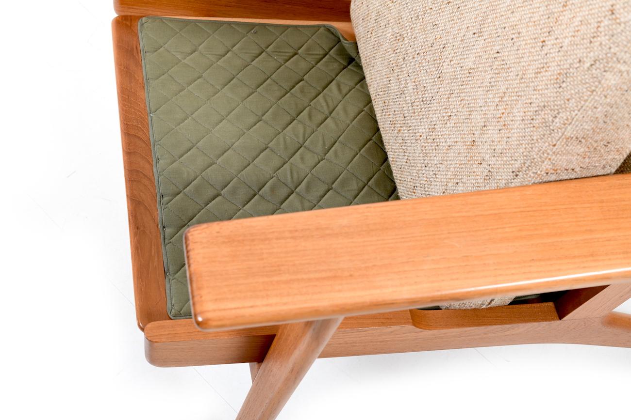 GE-290 Highback Lounge Chair in Teak by Hans J. Wegner For Sale 3