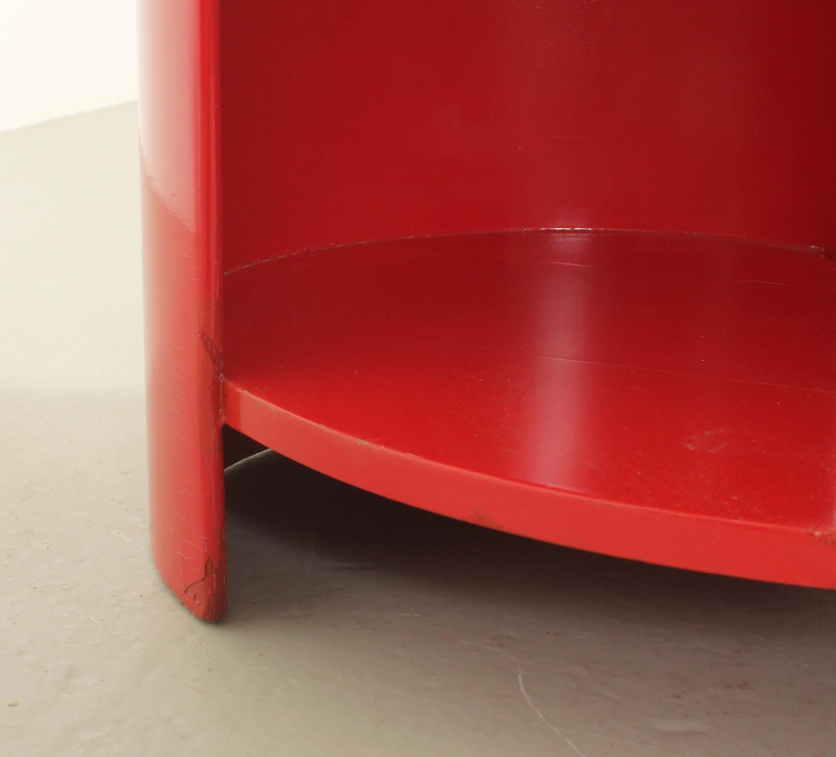Lacquer Gea Side Table by Kazuhide Takahama for Gavina, Italy For Sale