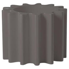 Gear Pot Argil Grey Pot di Anastasia Ivanyuk