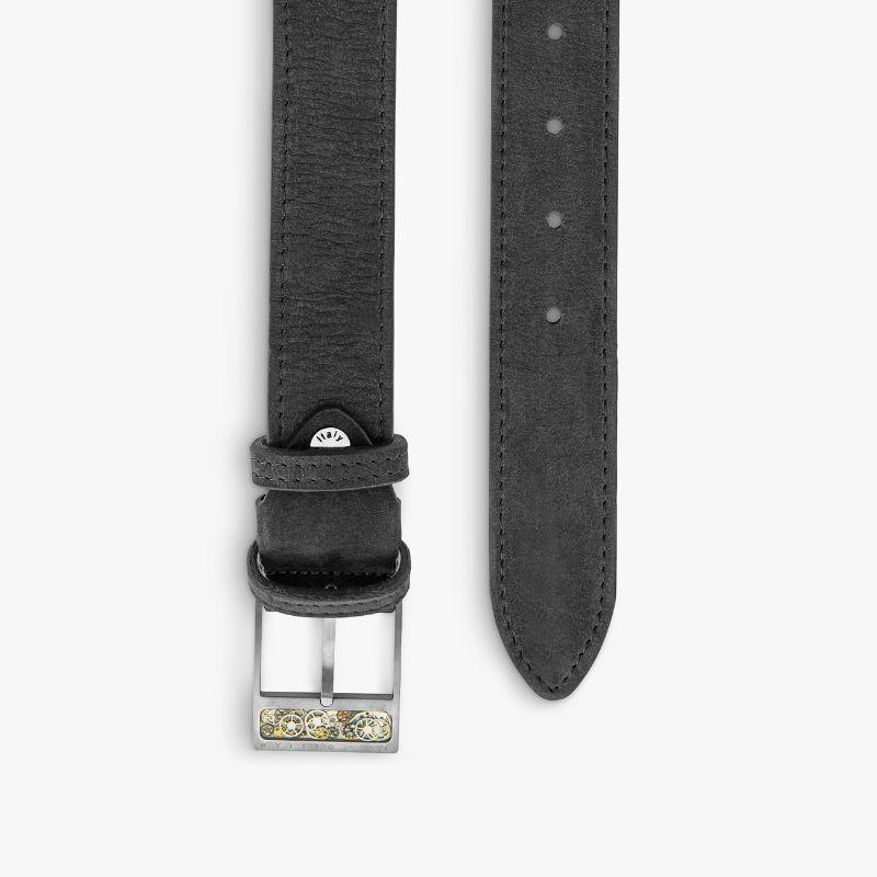 Gear T-Buckle Belt in Black Leather & Brushed Titanium Clasp, Size L

Our unique collection of belt buckles has been designed with every gentleman in mind. For the more adventurous gentleman, this unique titanium buckle features an inlay of gears