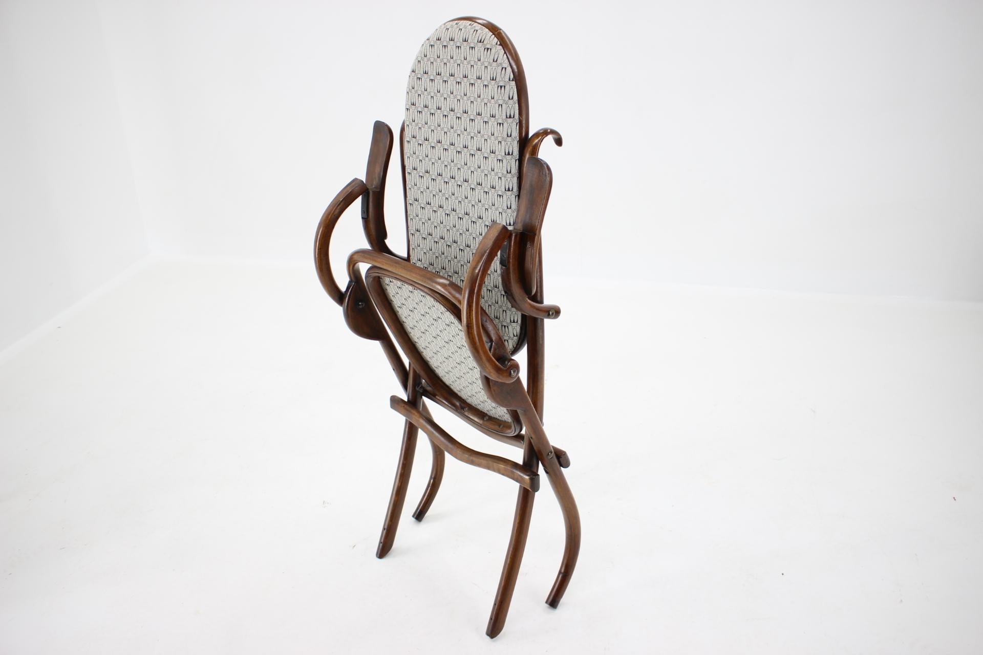 Gebrüder Thonet Folding Chair No.1, circa 1867 For Sale 3