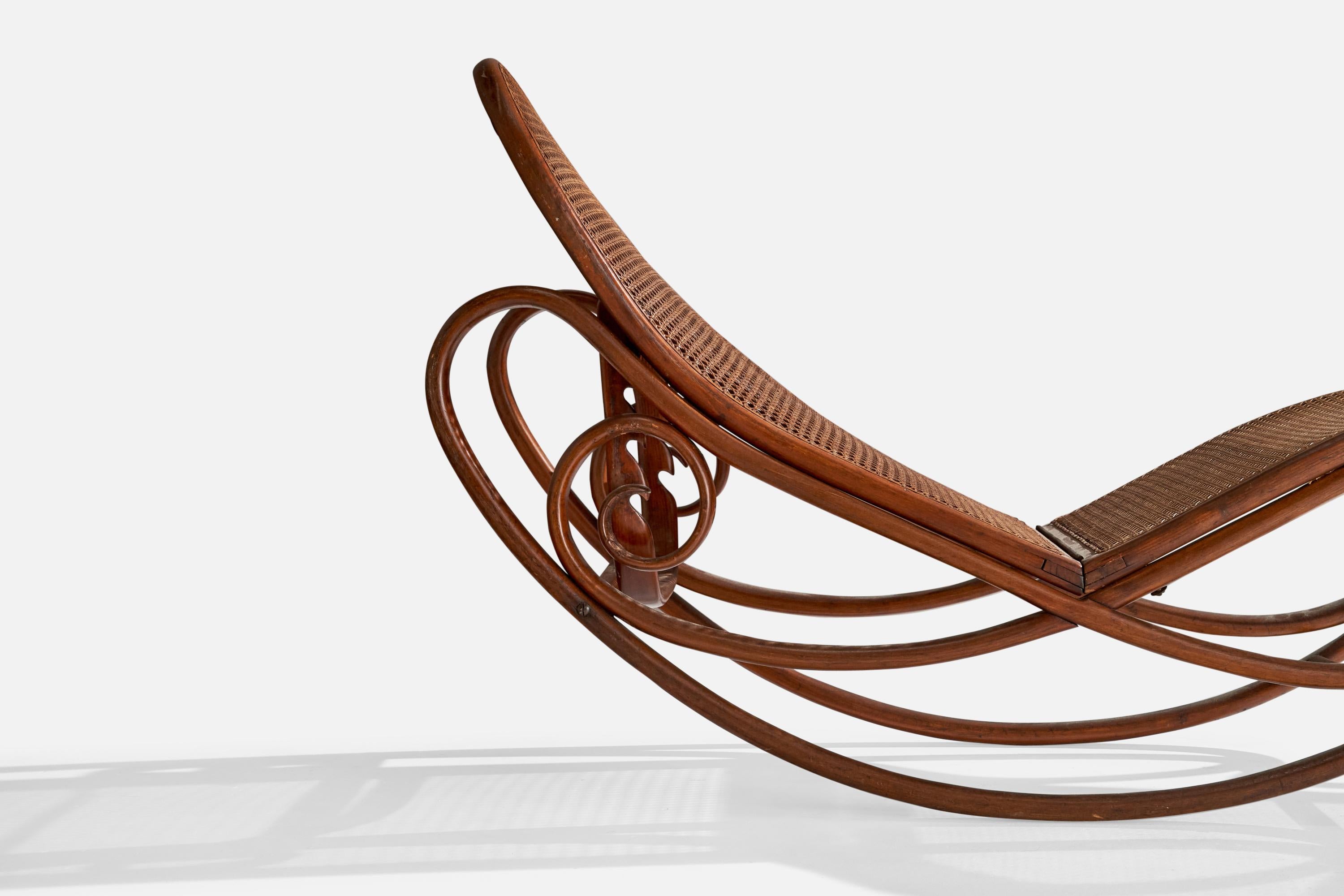 Gebruder Thonet, Rocking Chaise, Bentwood, Cane, Austria, 1900s For Sale 6