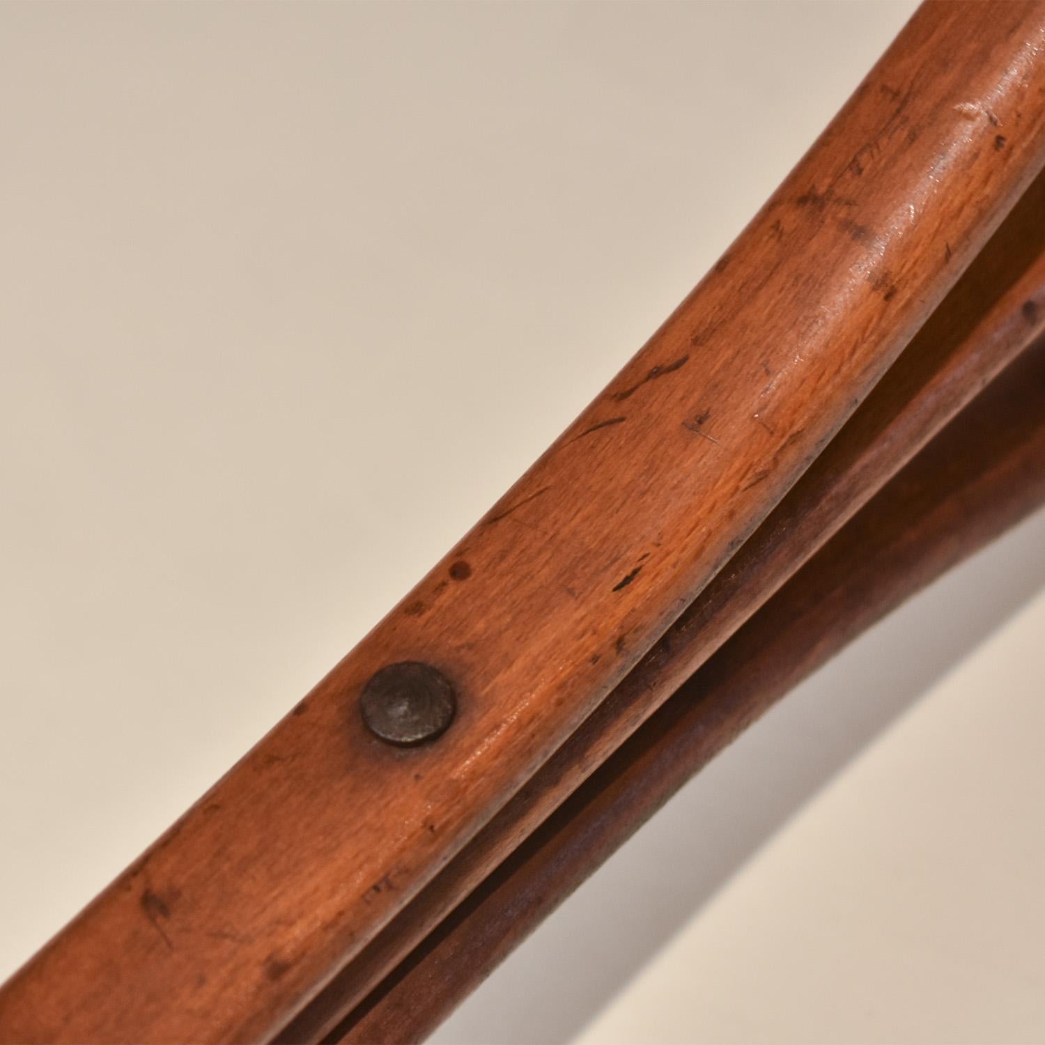 Autrichien Gebrüder Thonet Vienna Tabouret pliant/Sticks de marche en vente