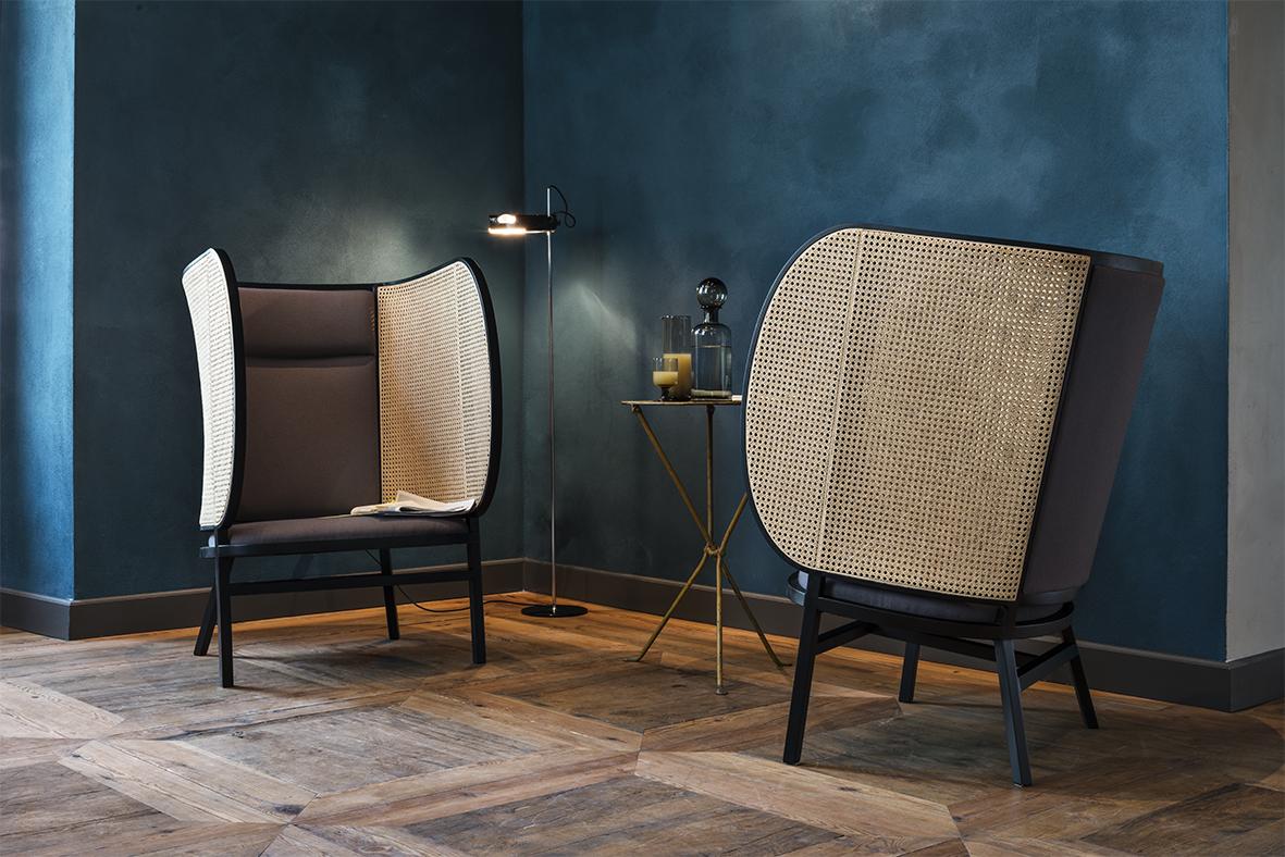 Gebrder Thonet Vienna GmbH Hideout Lounge Schwarzer Stuhl mit gepolsterter Rückenlehne im Angebot 9