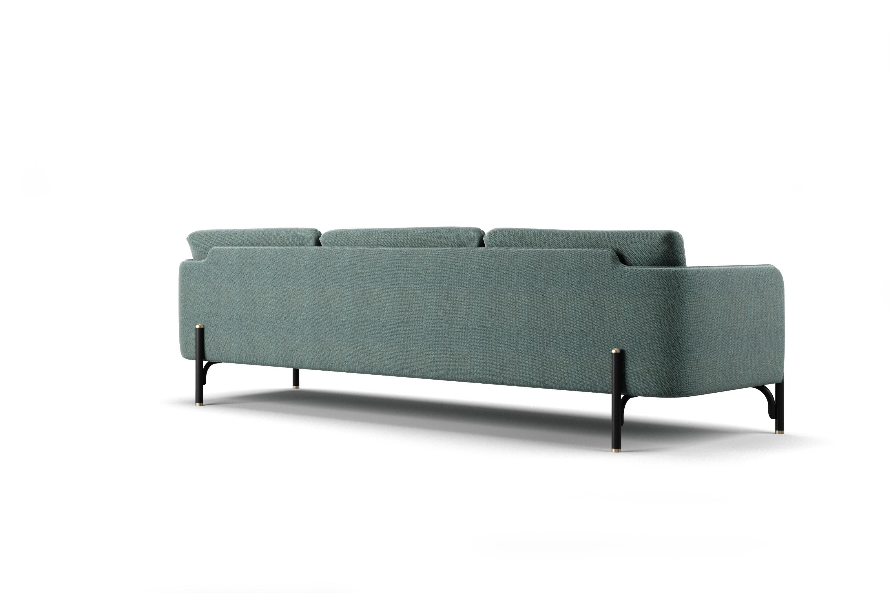 Gebrder Thonet Vienna GmbH Jannis 3-Sitzer-Sofa aus Schaumstoff mit grauer Polsterung  (Moderne) im Angebot