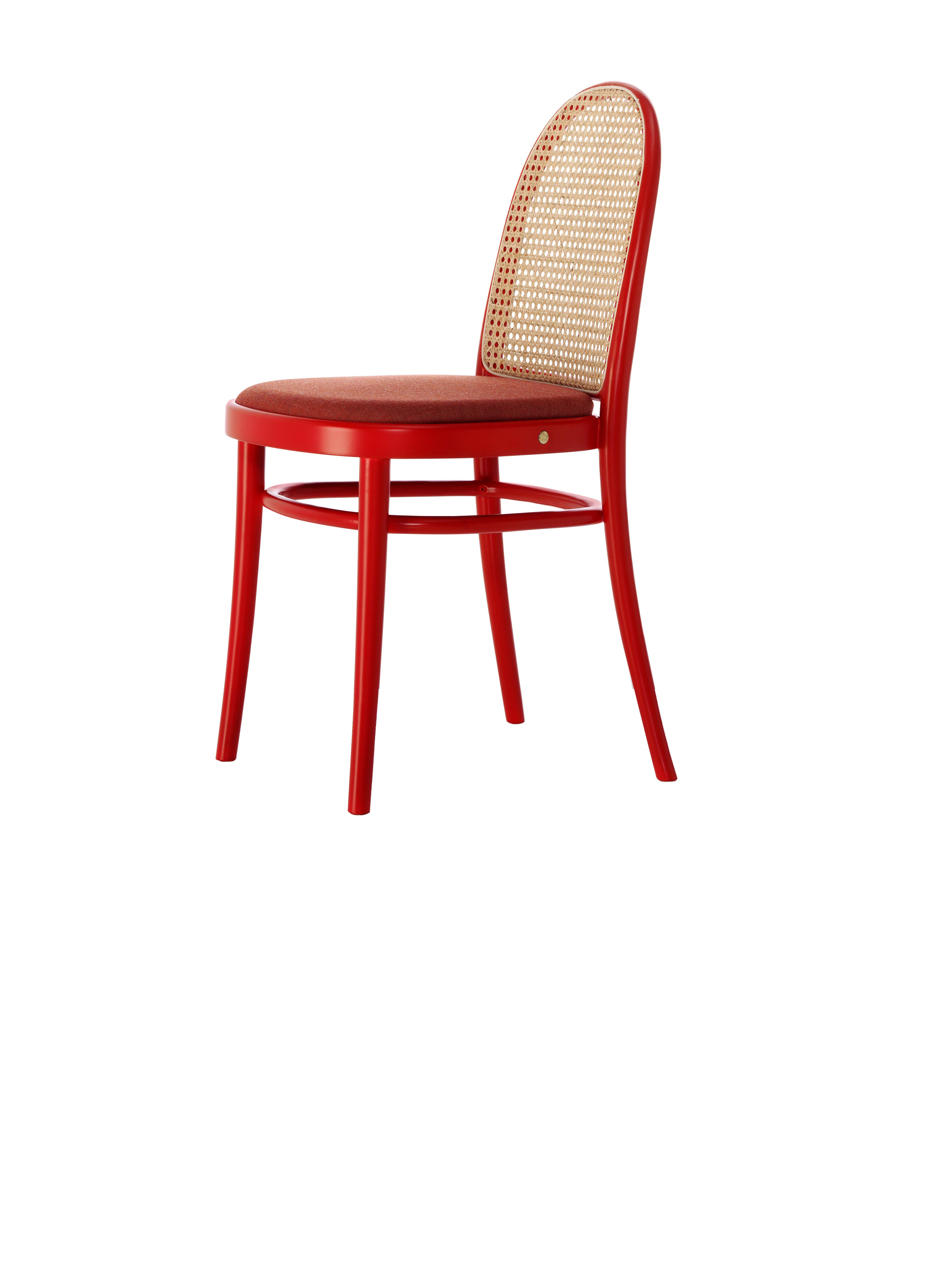 red thonet chair