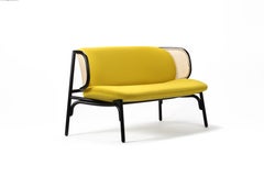 Gebrder Thonet Vienna GmbH Canapé Suzenne avec cadre jaune et noir