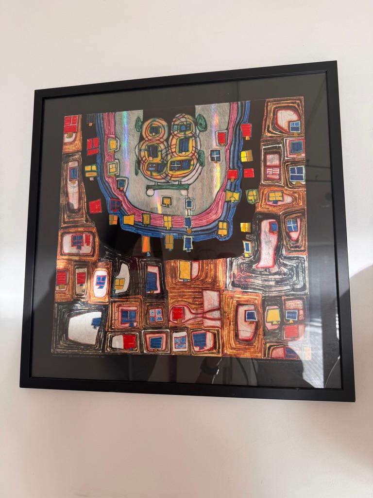 Geburt eines automobils, Cartel en relieve de Hundertwasser 1987, enmarcado Papel metalizado en venta