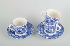 Gefle, "Blå Blomster". 3 tasses à café avec soucoupes en porcelaine.