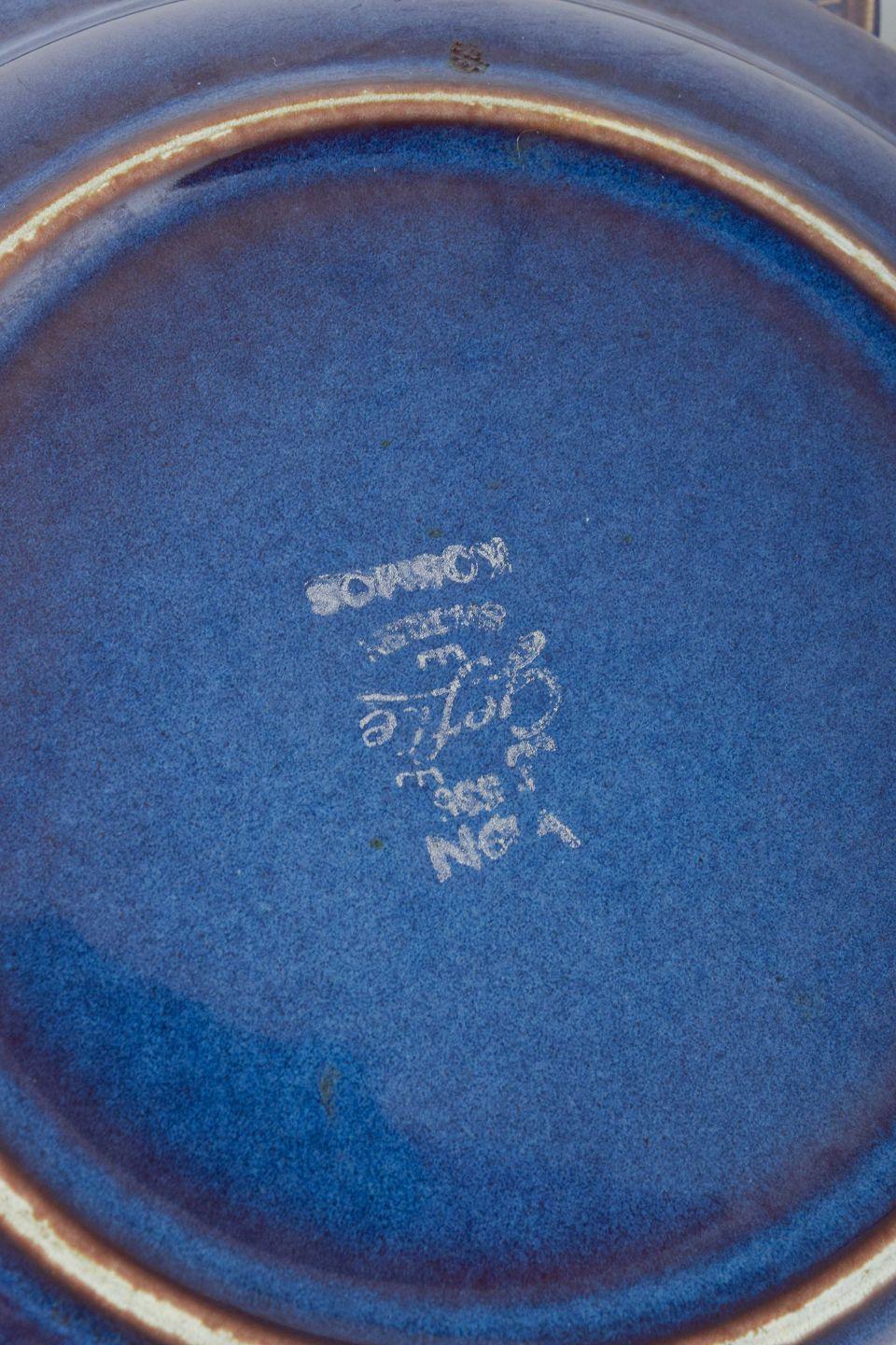 Gefle, Schweden. Satz von 8 kleinen Speisetellern aus der Kosmos-Serie, 1960er/70er Jahre (Mitte des 20. Jahrhunderts) im Angebot