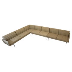 Geiger International Seccional de 3 piezas Tuxedo Tufted Modern sobre base de metal