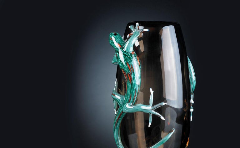 Modern Geko Vase Big, Big Vase in Glass with 2 Gekos, Italy For Sale