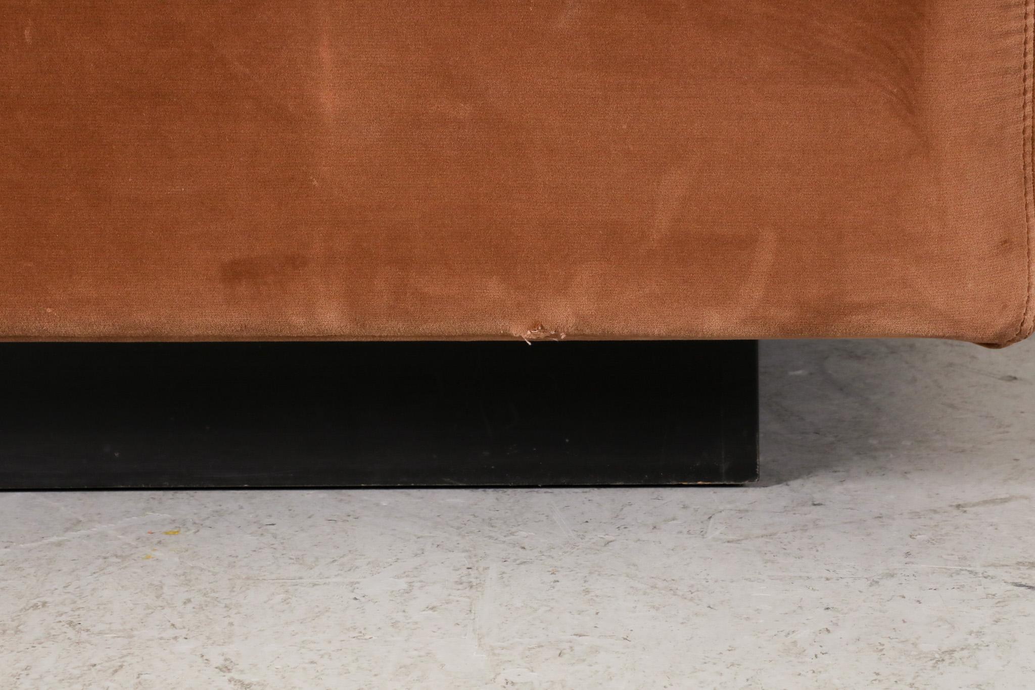 Mid-20th Century Gelderland Curved Corner Sectional Sofa