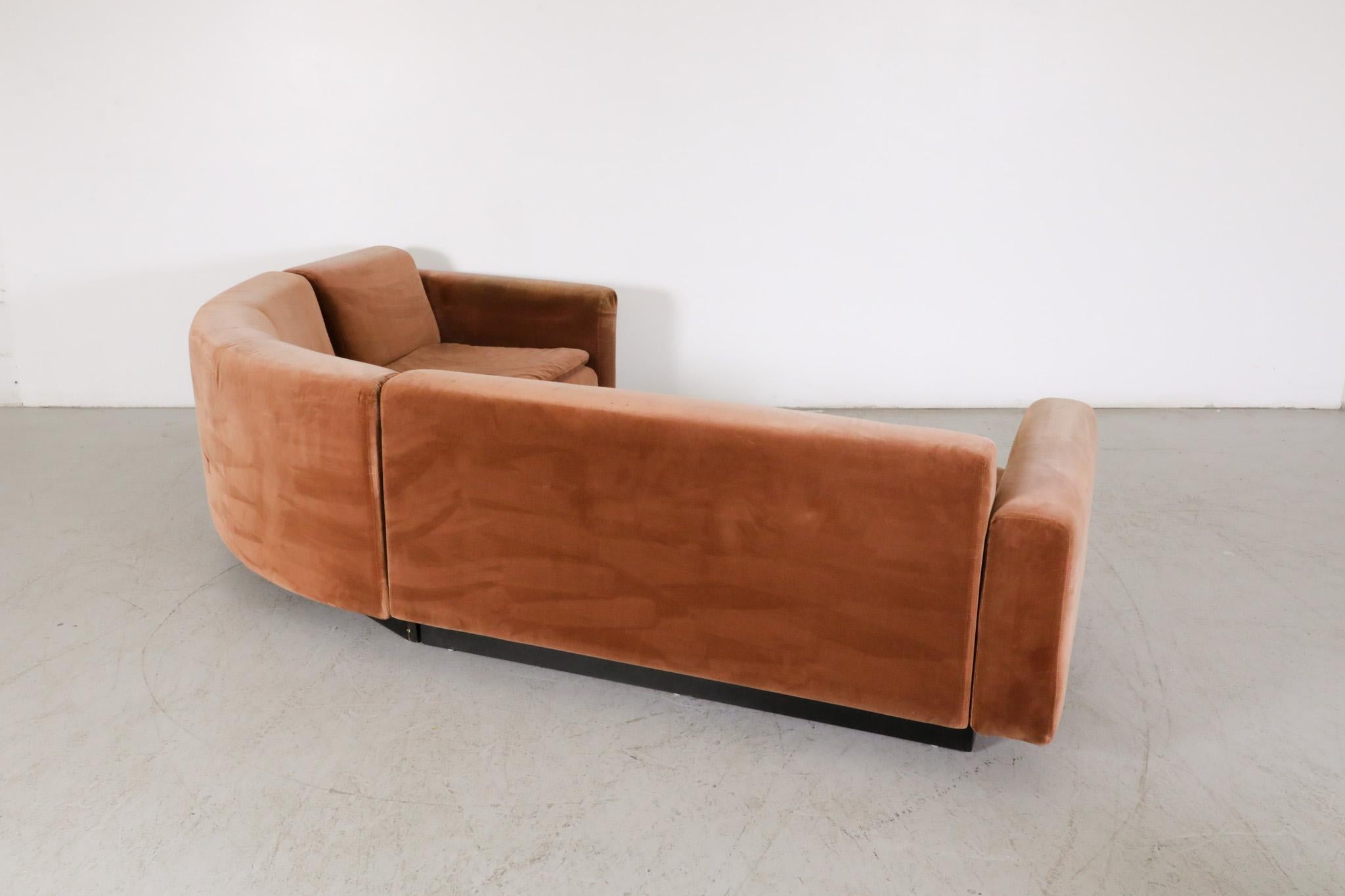 Gelderland Curved Corner Sectional Sofa For Sale 1