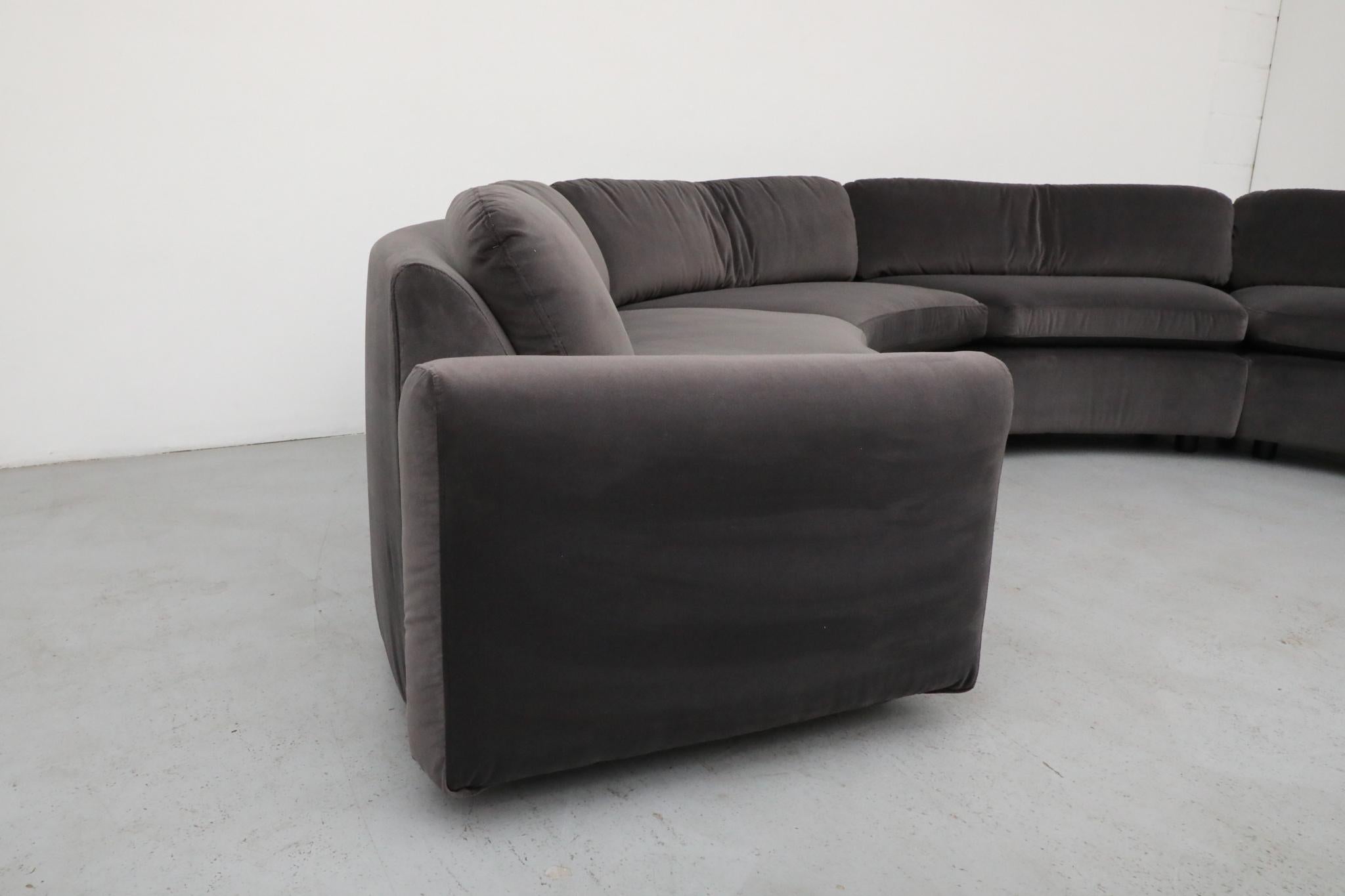 Gelderland Curved U-Shaped Modular Sofa, 1970's In Good Condition For Sale In Los Angeles, CA